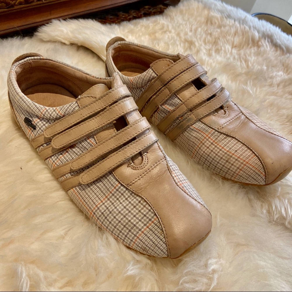 Vintage Lacoste tennis shoes